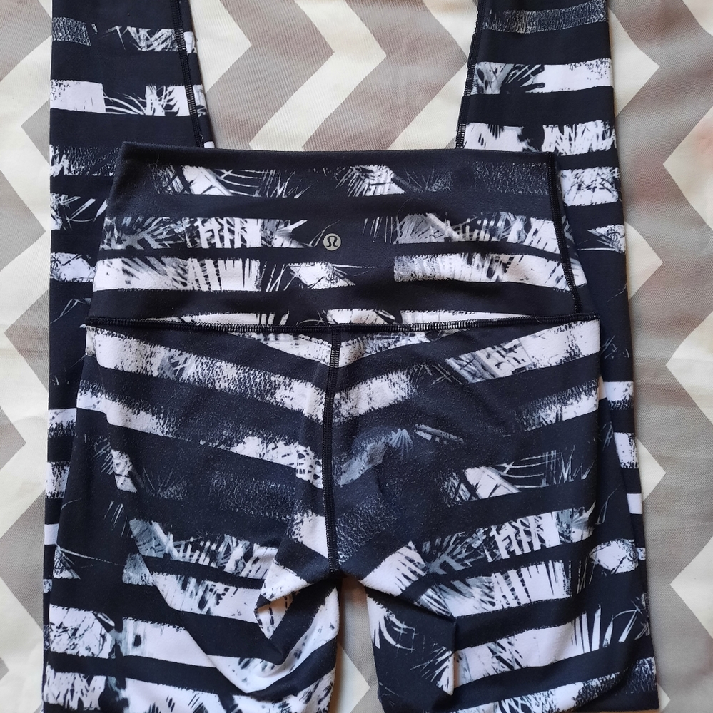 Lululemon palm leggings striped